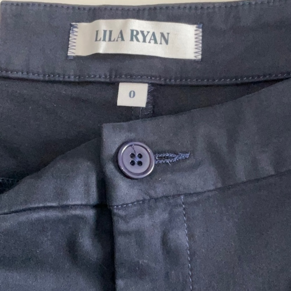 176- Lila Ryan NWT The Jase Navy Straight Leg Crop Pant, Size 0 - Picture 3 of 6